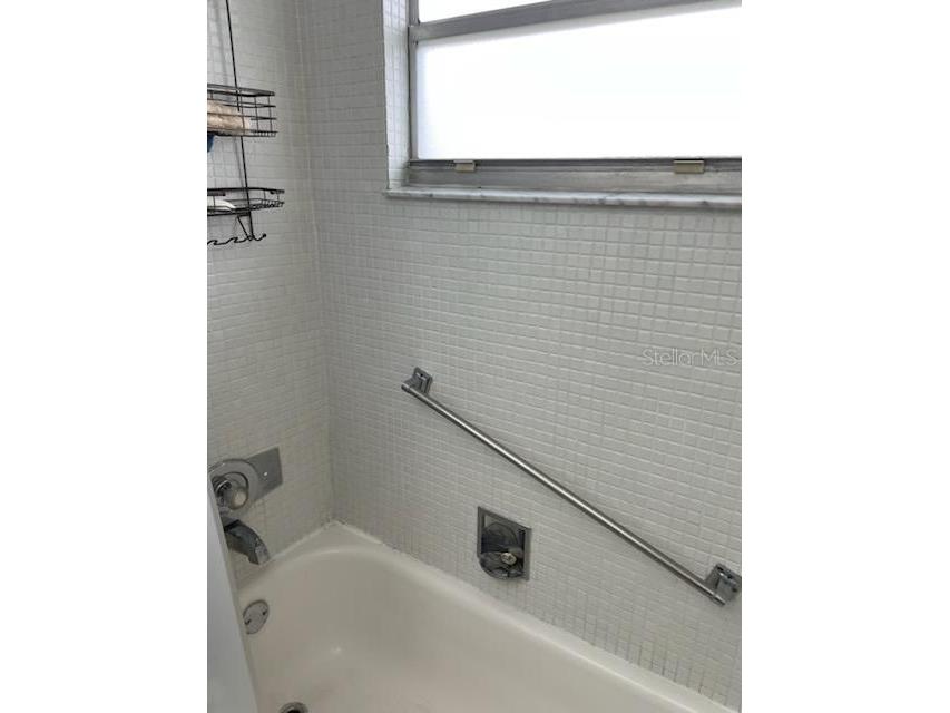 93 Saxony #B Delray Beach FL 33446 TB8505735 image3