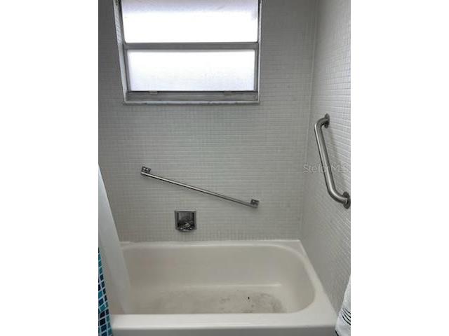 93 Saxony #B Delray Beach FL 33446 TB8505735 image5