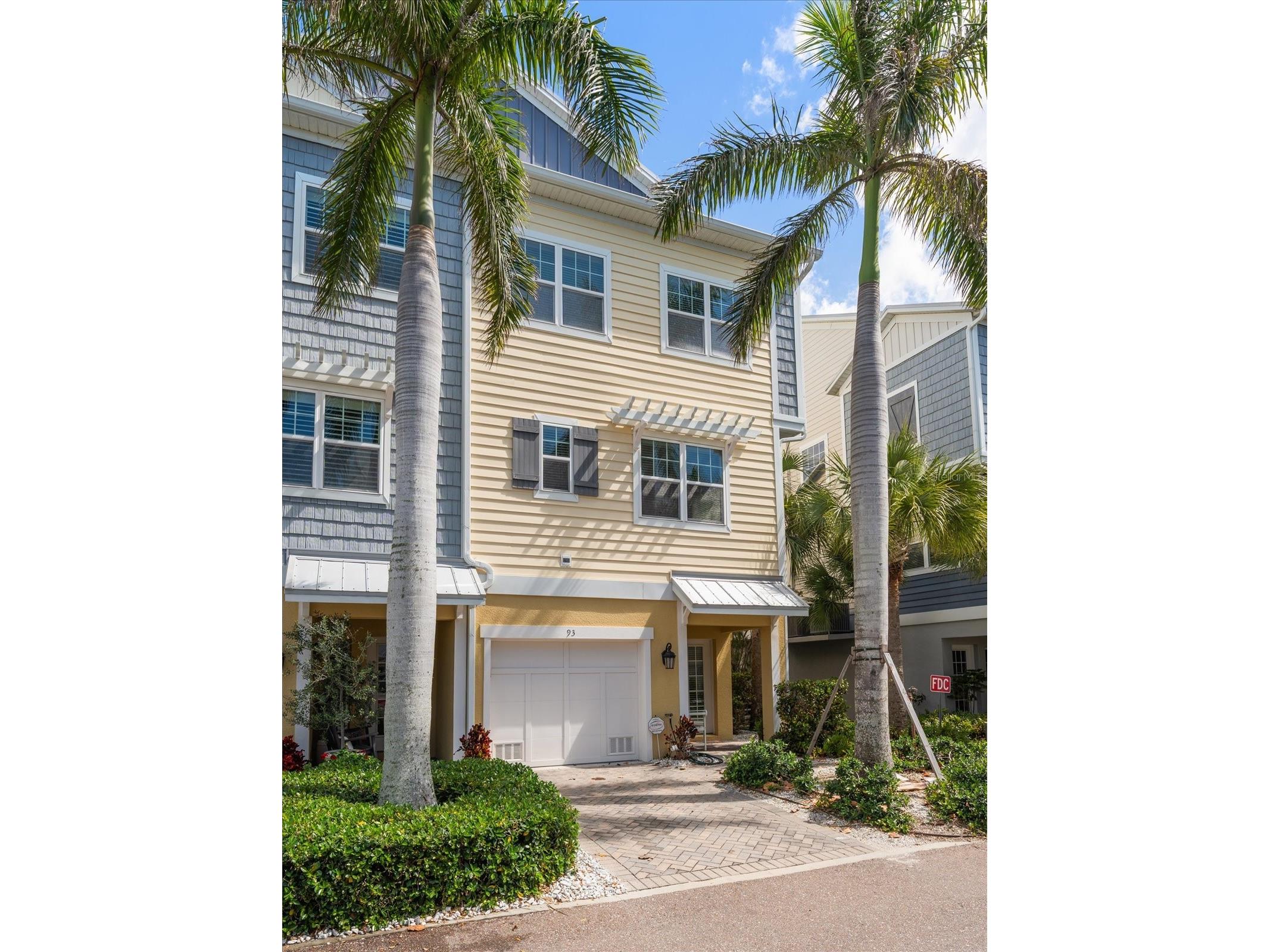 93 The Cove Way Indian Rocks Beach FL 33785 TB8486470 image1