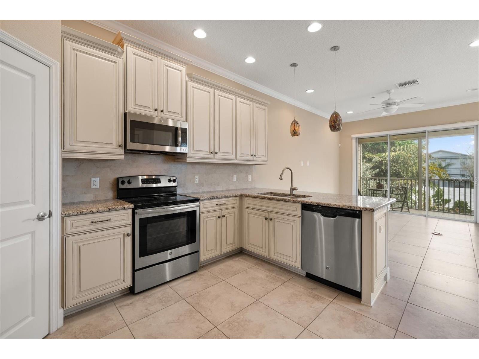 93 The Cove Way Indian Rocks Beach FL 33785 TB8486470 image14