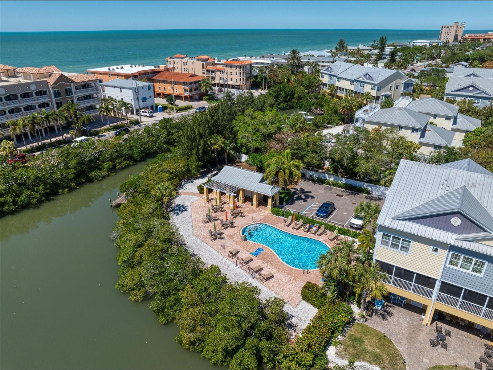 93 The Cove Way Indian Rocks Beach FL 33785 TB8486470 image4