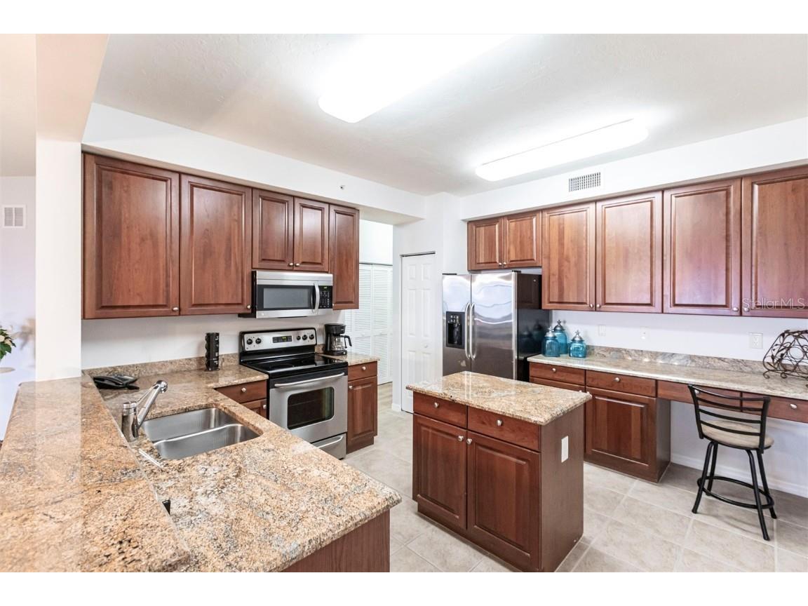 93 Vivante Boulevard #9323 Punta Gorda FL 33950 C7506248 image15