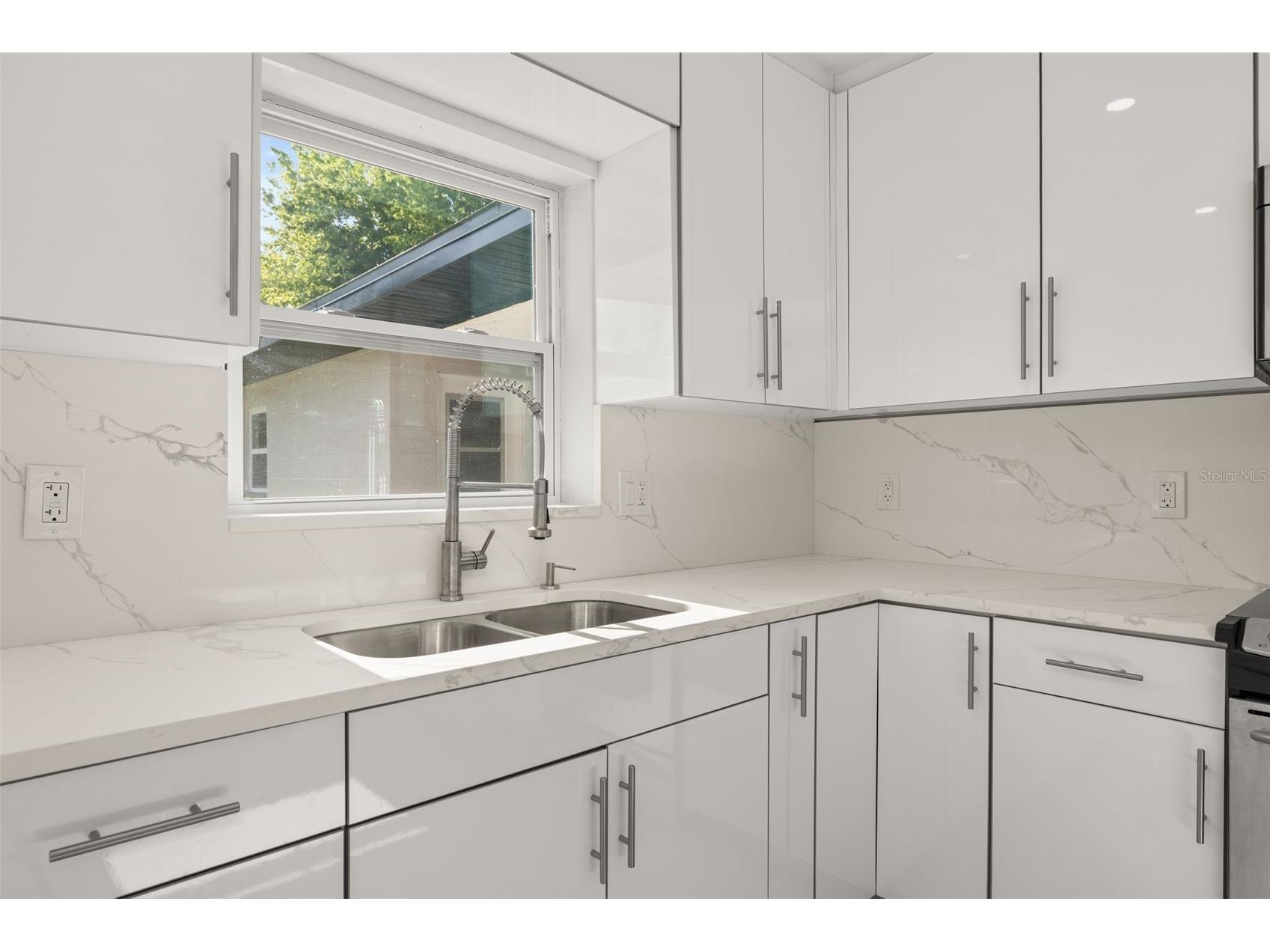 930 Aultman Road Kissimmee FL 34744 - LAKE TOHO O6403262 image11