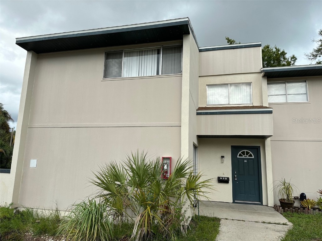 930 Byron Lane #930 Sarasota FL 34243 A4580061 image1