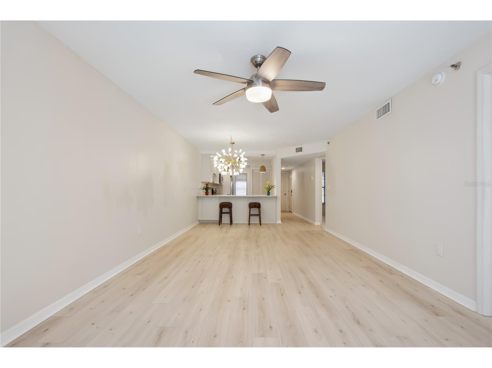 930 Capri Isles Boulevard #120 Venice FL 34292 N6138368 image13