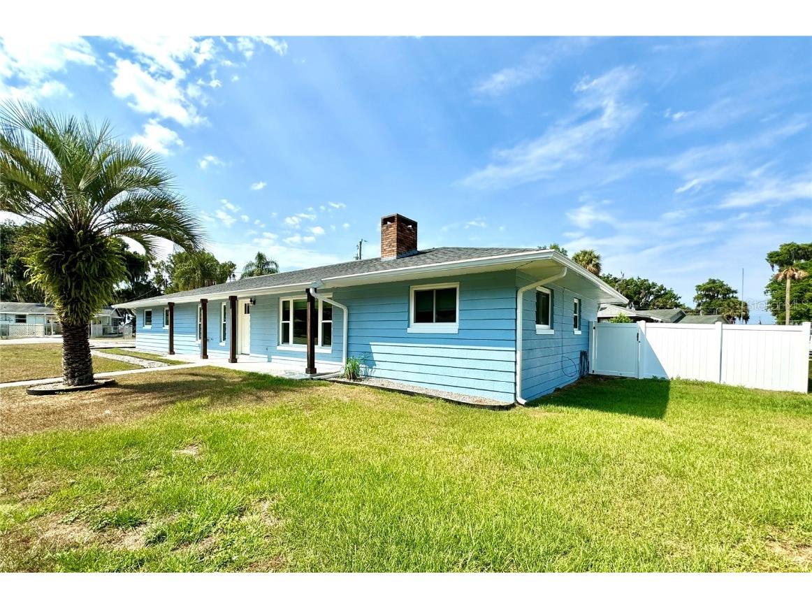 930 Cr 457a Lake Panasoffkee FL 33538 T3525986 image1