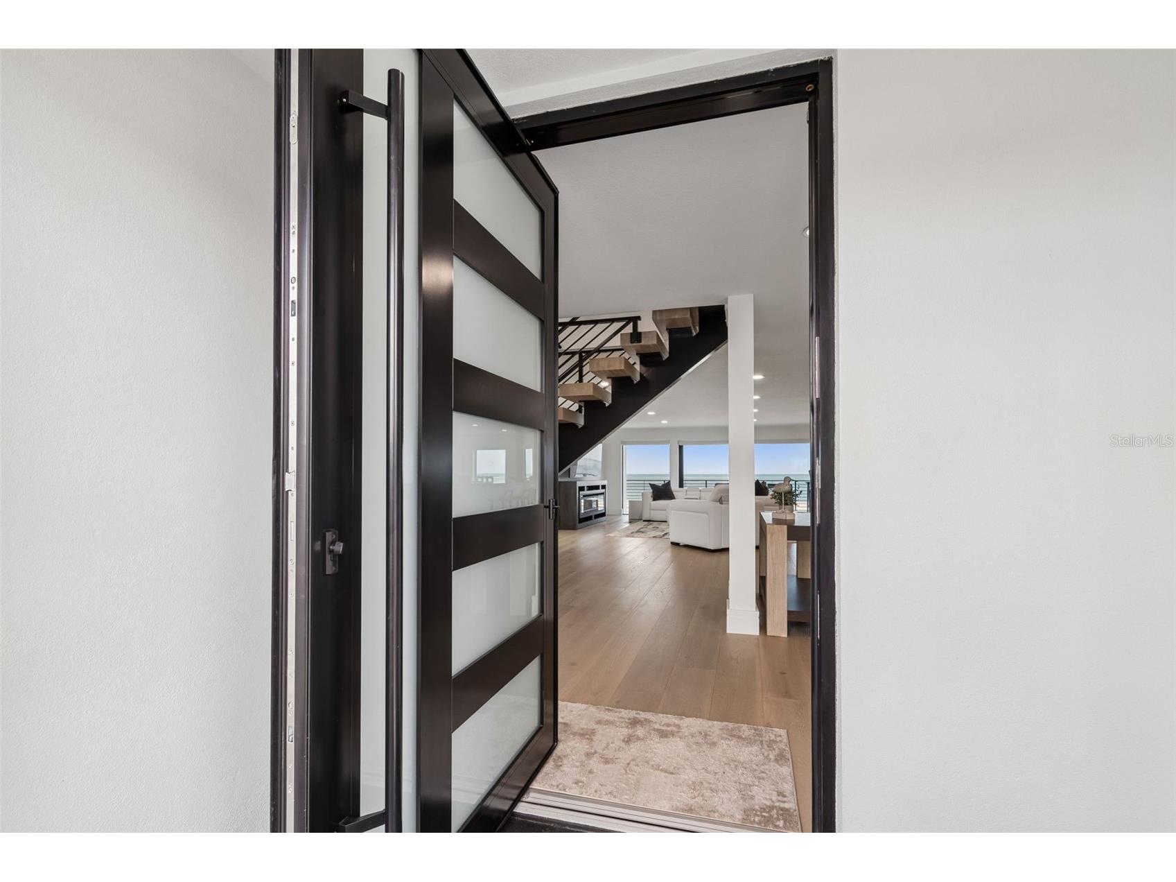 930 Eldorado Avenue Clearwater Beach FL 33767 TB8497025 image4