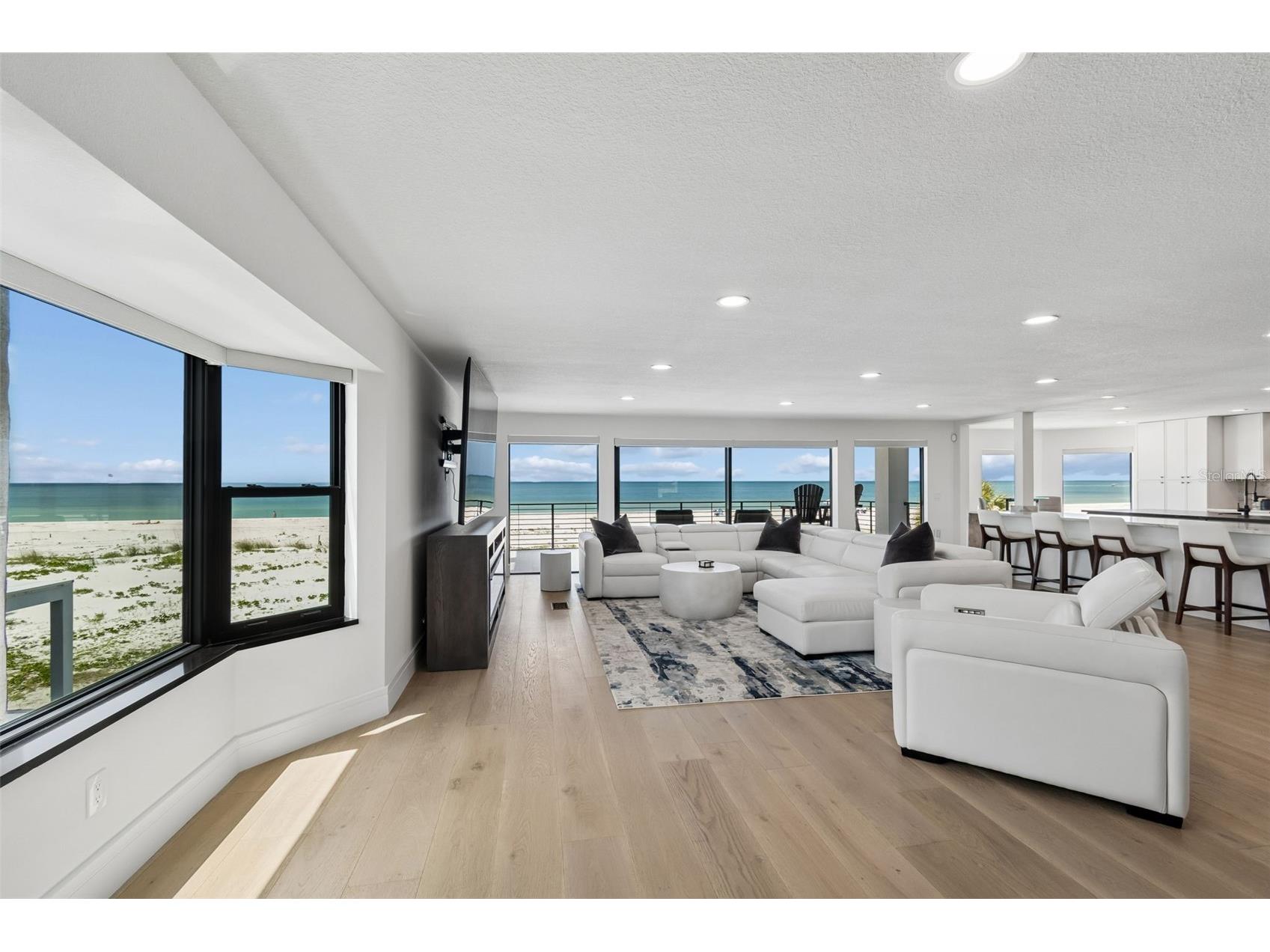 930 Eldorado Avenue Clearwater Beach FL 33767 TB8497025 image6