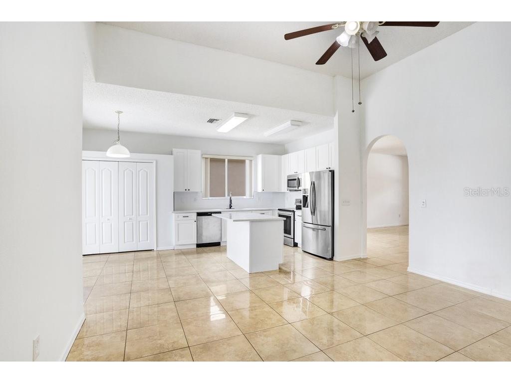 930 Grand Canyon Drive Valrico FL 33594 TB8416268 image12