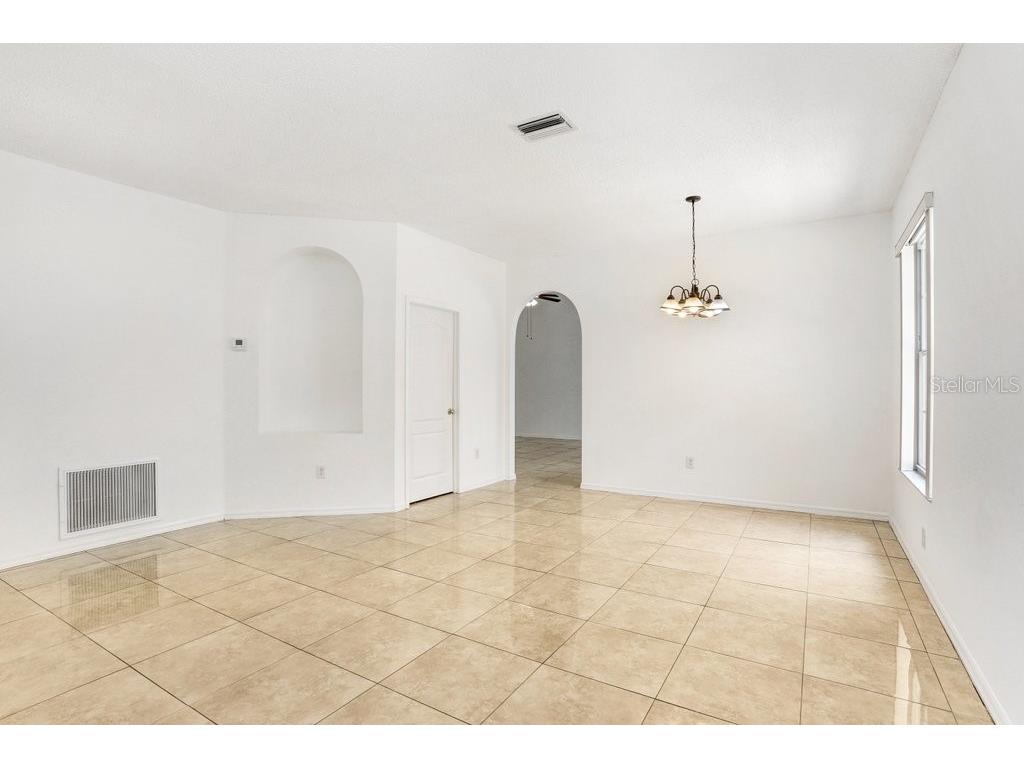 930 Grand Canyon Drive Valrico FL 33594 TB8416268 image5