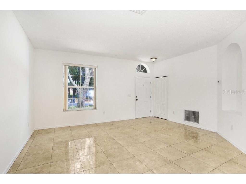 930 Grand Canyon Drive Valrico FL 33594 TB8416268 image6