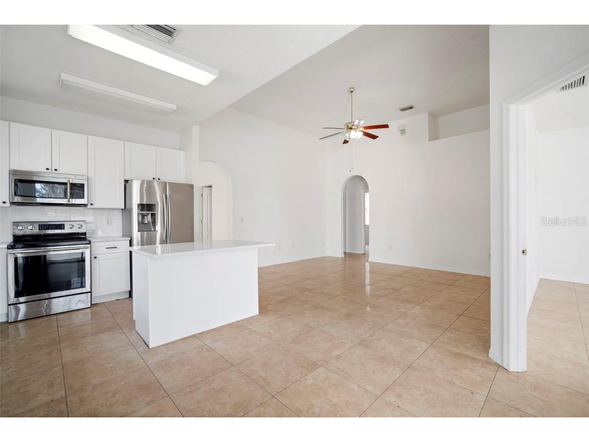 930 Grand Canyon Drive Valrico FL 33594 TB8461948 image20