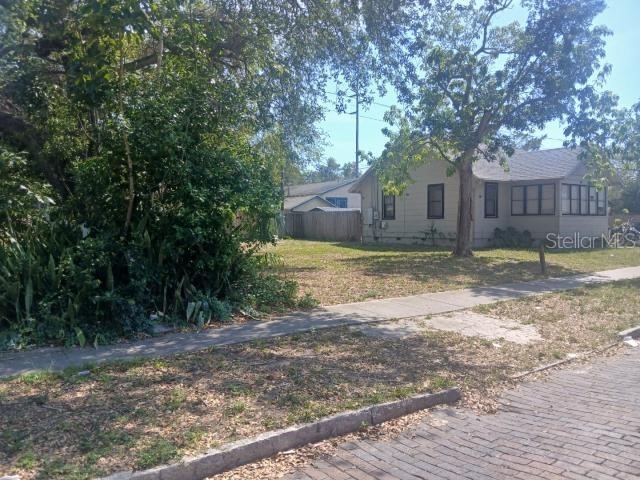 930 James Avenue S Saint Petersburg FL 33705 TB8387050 image2