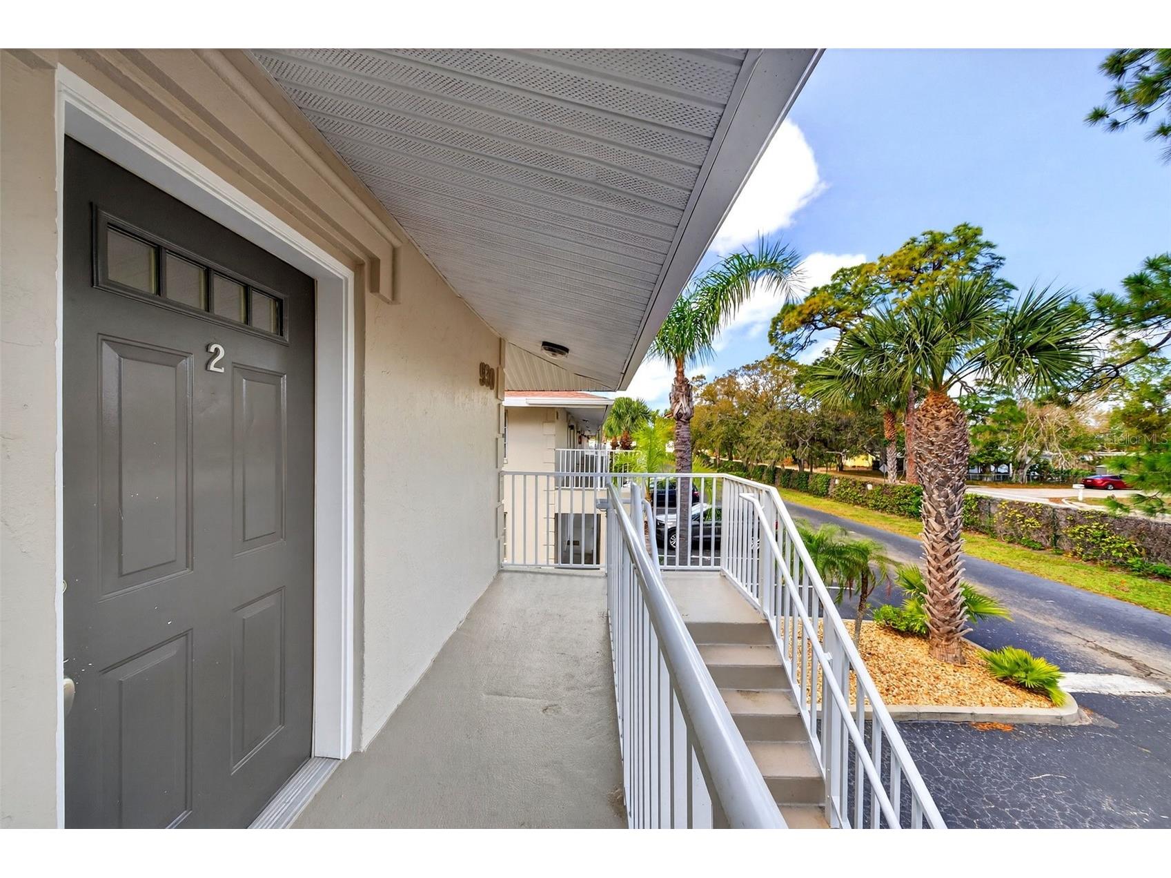 930 La Costa Circle #2 Sarasota FL 34237 A4684933 image13