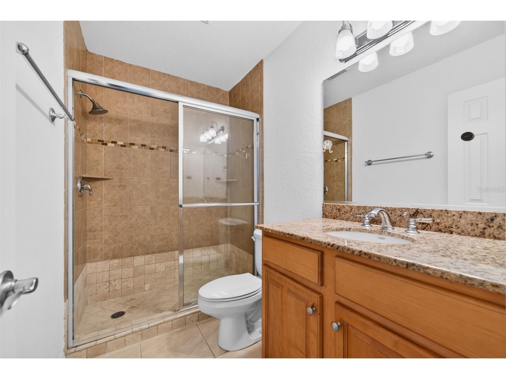 930 La Costa Circle #2 Sarasota FL 34237 A4684933 image39