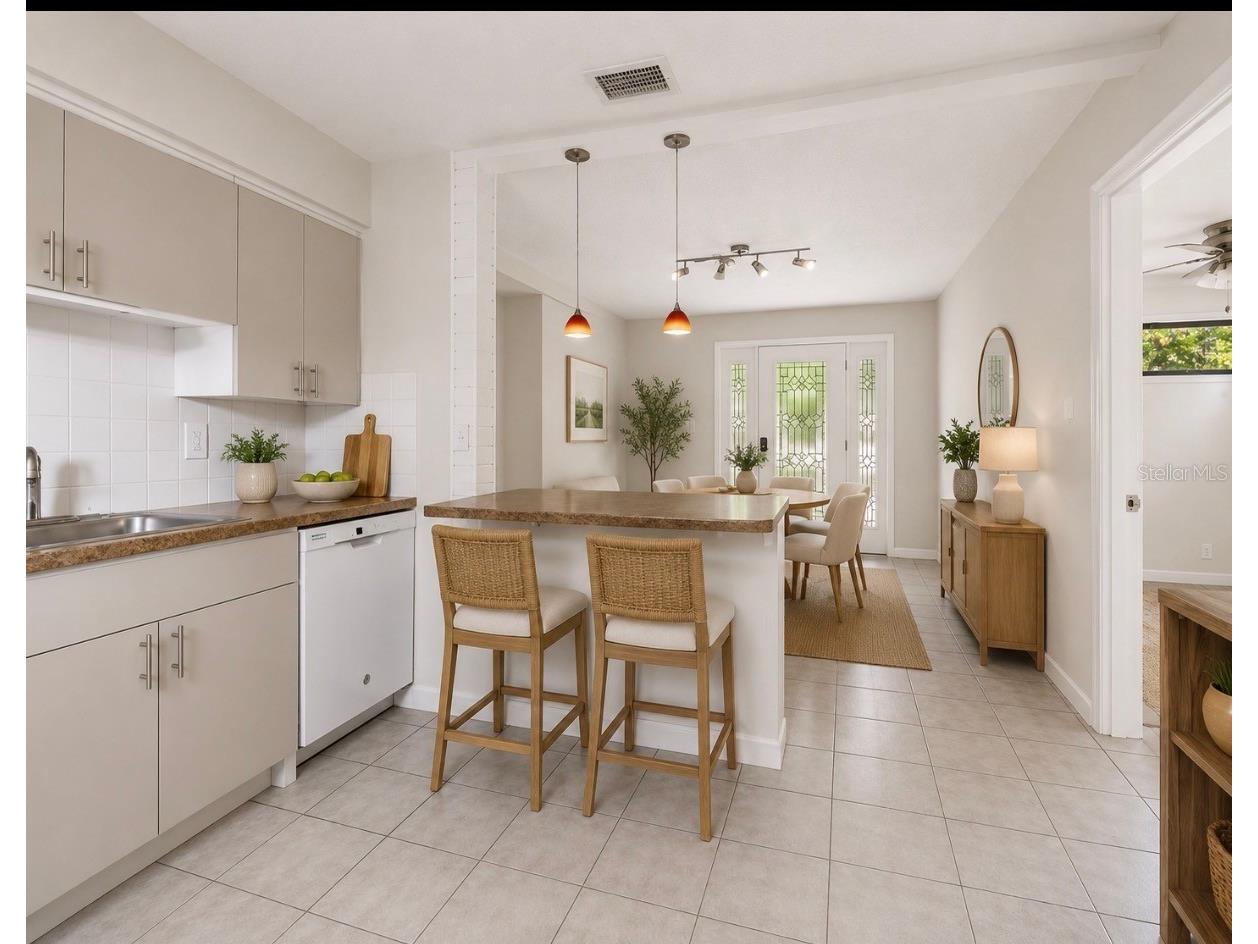 930 Montrose Boulevard N Saint Petersburg FL 33703 TB8514454 image12