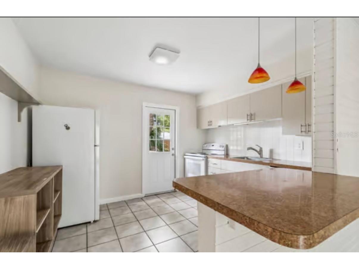 930 Montrose Boulevard N Saint Petersburg FL 33703 TB8514454 image14