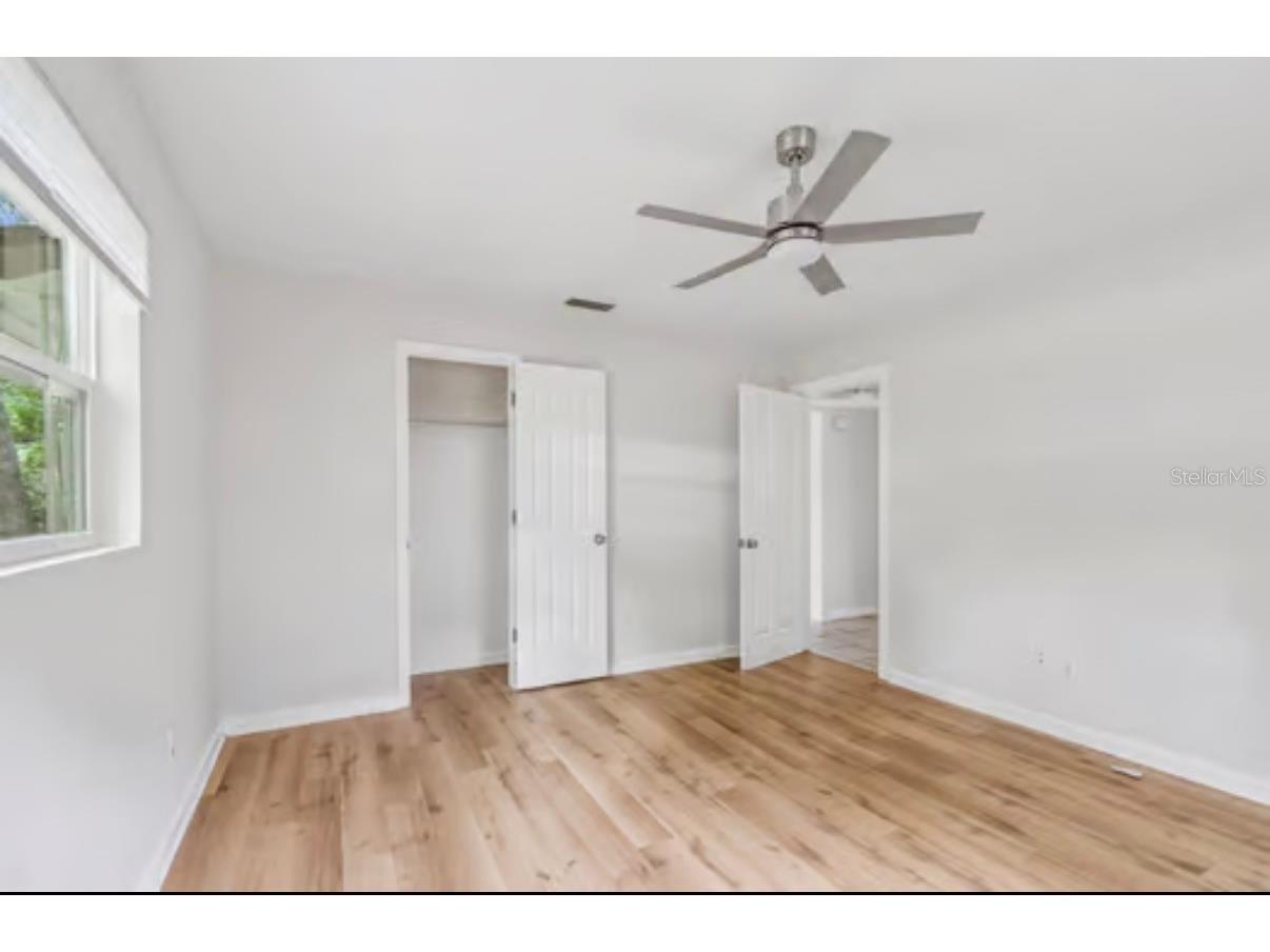 930 Montrose Boulevard N Saint Petersburg FL 33703 TB8514454 image26