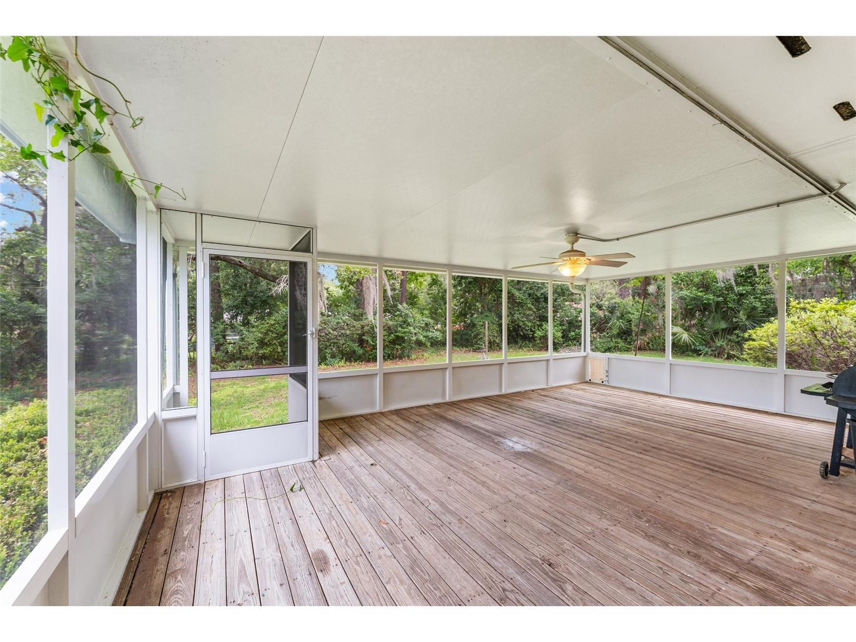 930 NW 37th Terrace Gainesville FL 32605 GC541066 image39