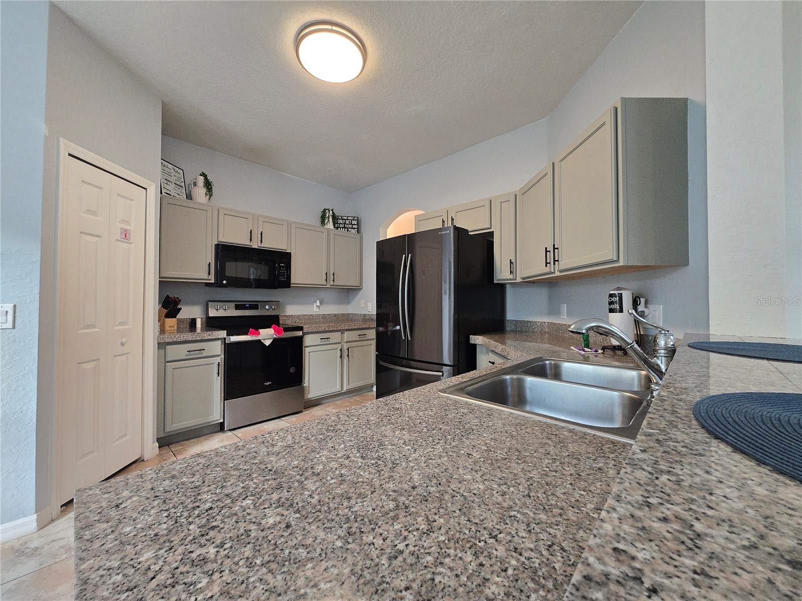 930 Oxford Drive Davenport FL 33897 S5150706 image11
