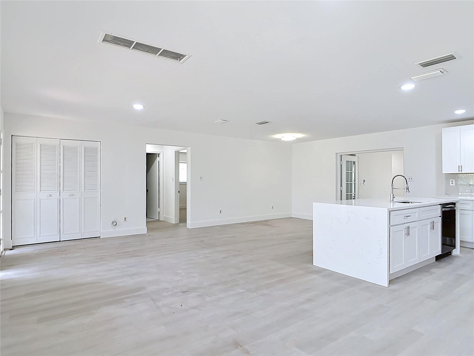 930 Troy Drive Deltona FL 32725 O6406479 image8