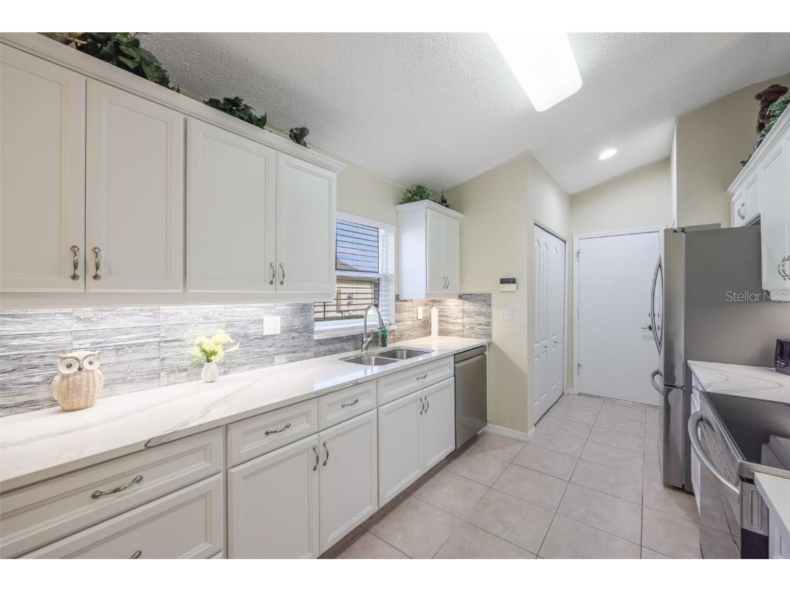 930 Villeroy Greens Drive Sun City Center FL 33573 TB8457998 image22