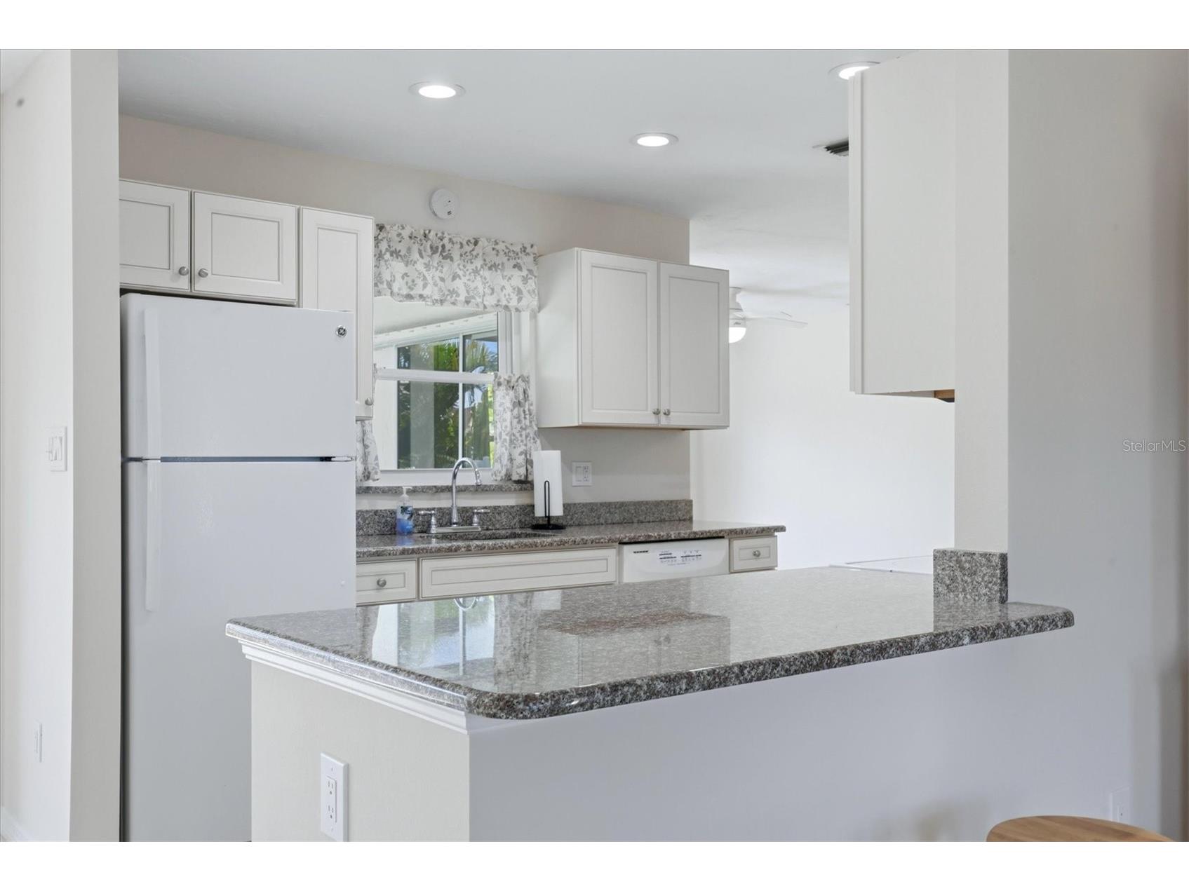 930 W Kathy Court Venice FL 34293 A4694604 image17