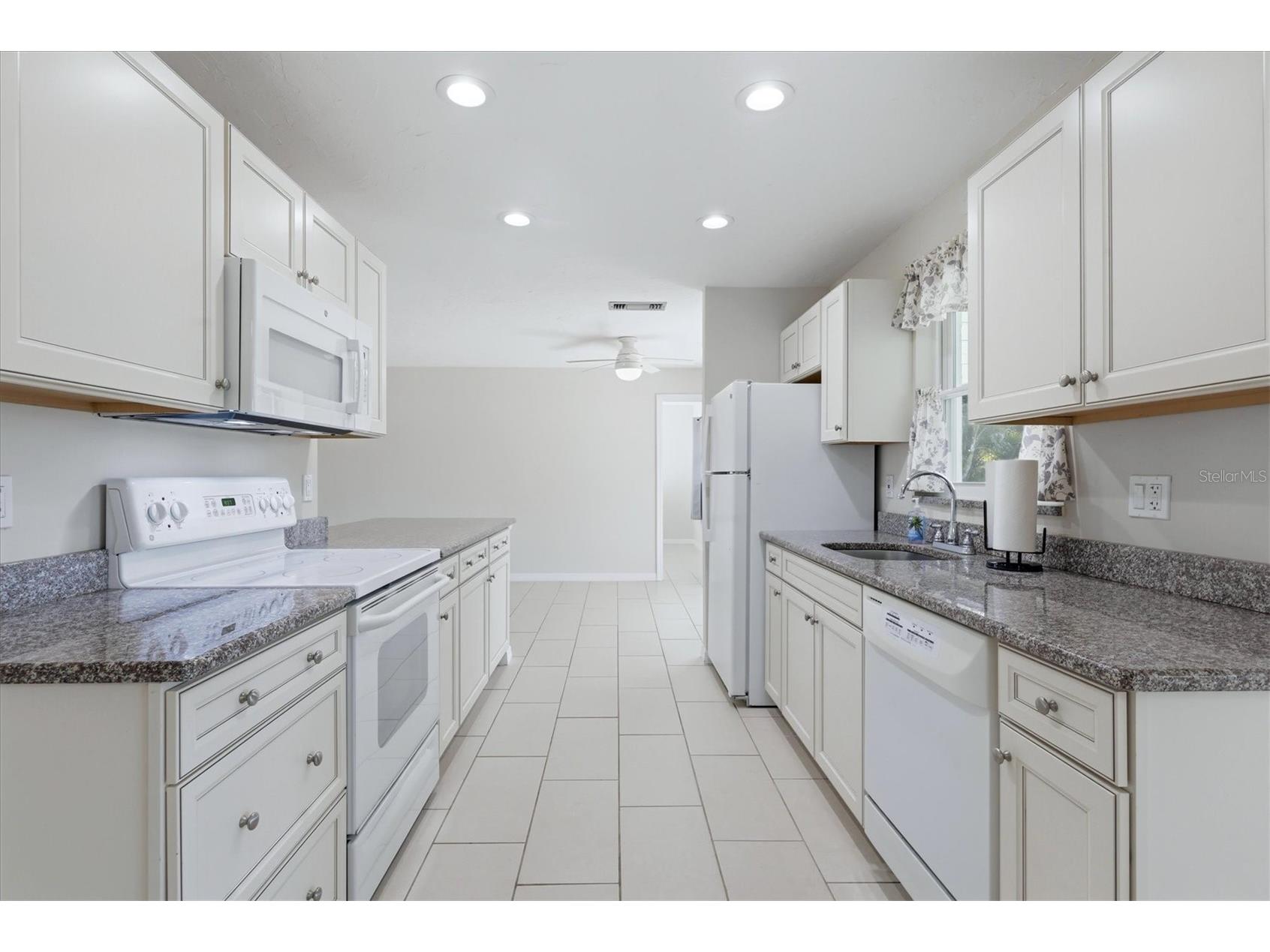 930 W Kathy Court Venice FL 34293 A4694604 image21