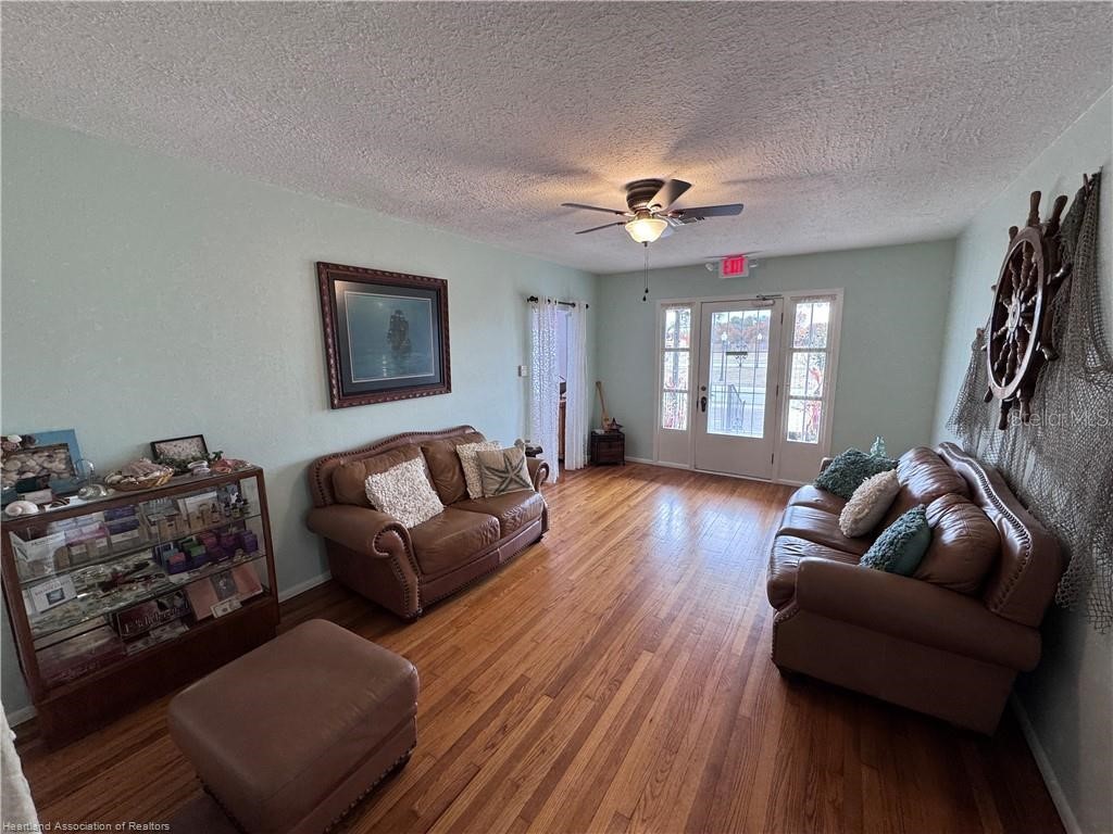 930 W Main Street Avon Park FL 33825 L4959645 image11