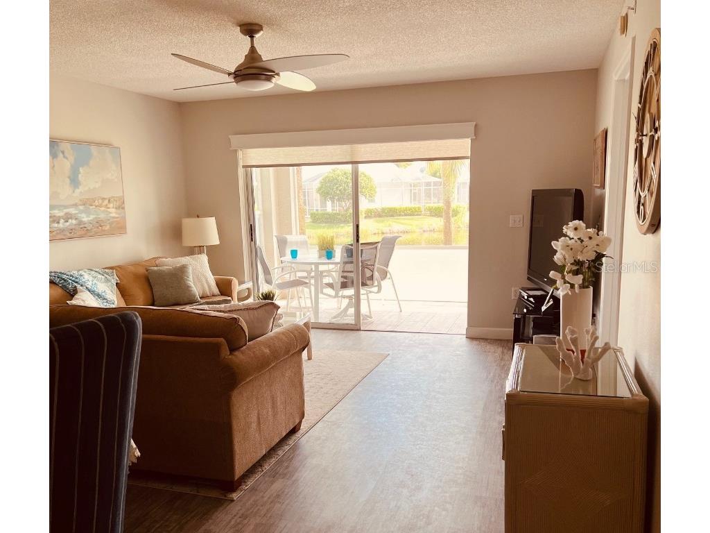 9300 Clubside Circle #1109 Sarasota FL 34238 A4443582 image17