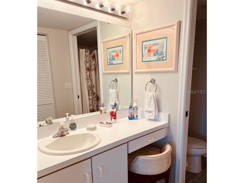 9300 Clubside Circle #1109 Sarasota FL 34238 A4443582 image23