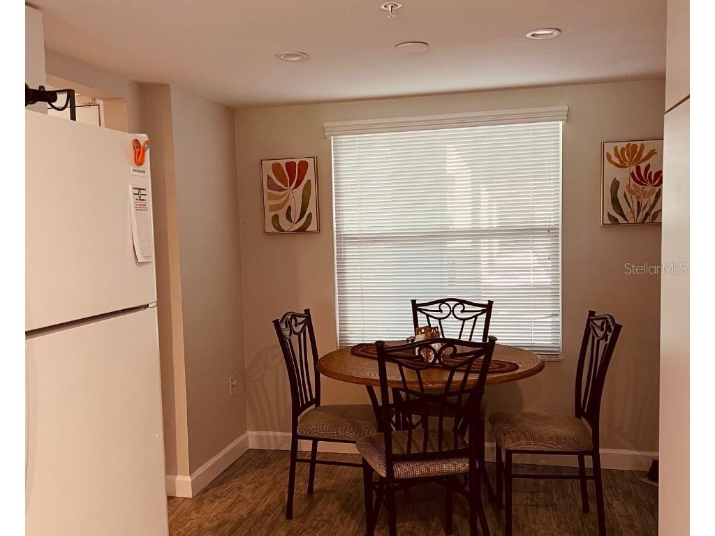 9300 Clubside Circle #1109 Sarasota FL 34238 A4443582 image8