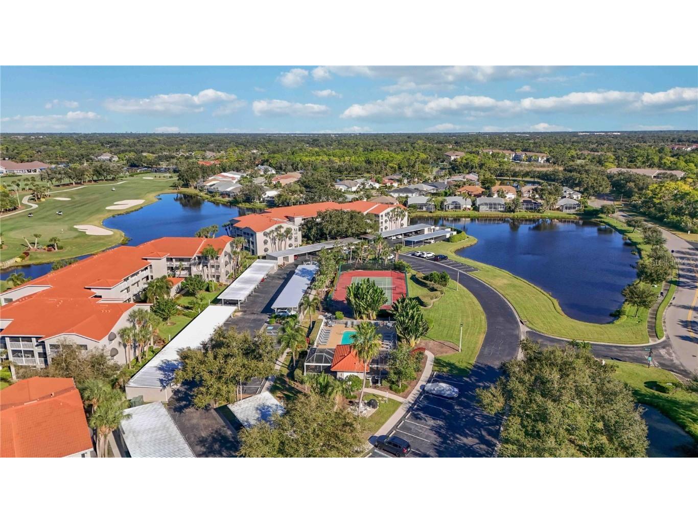 9300 Clubside Circle #1208 Sarasota FL 34238 A4672094 image21