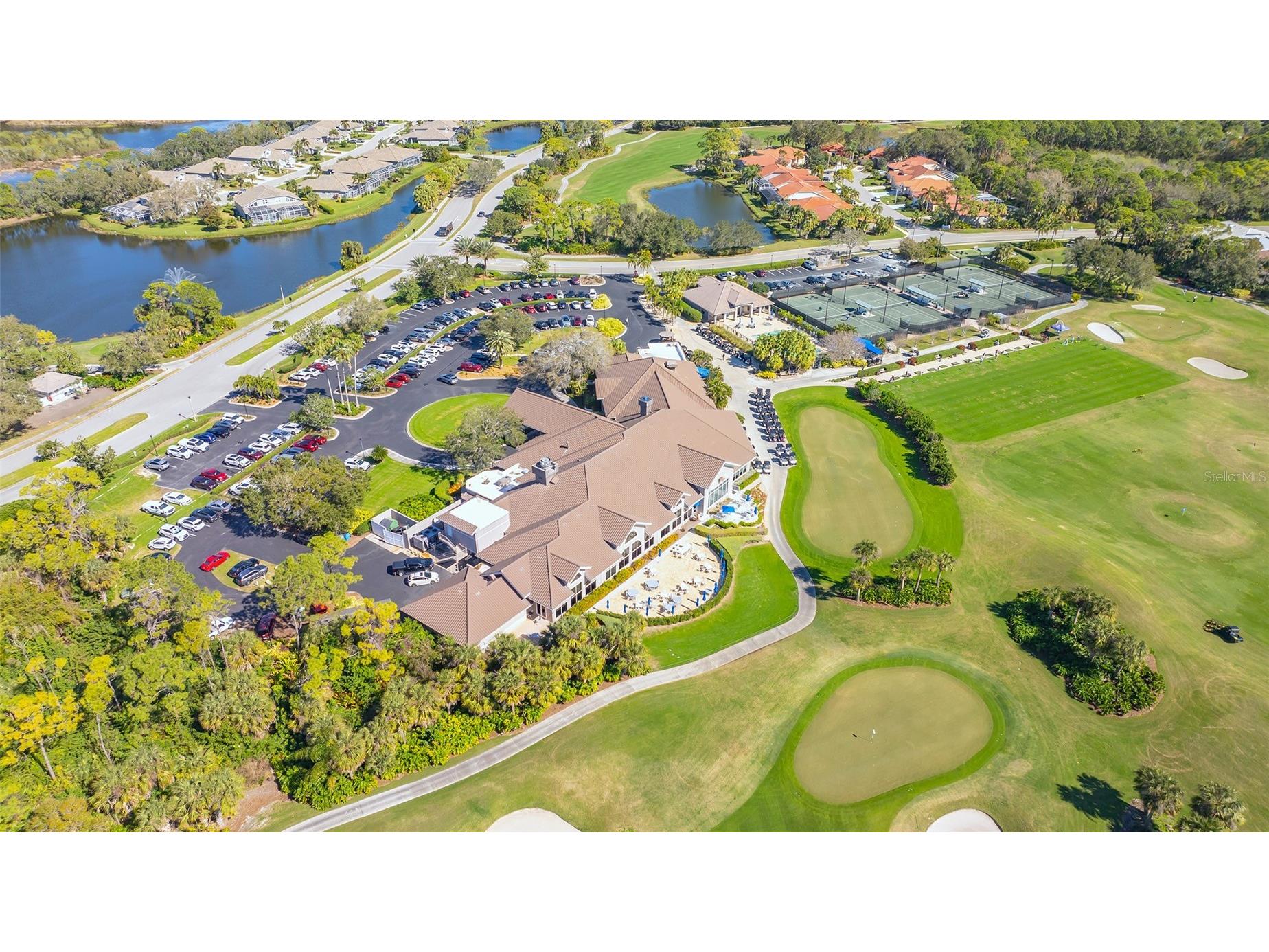 9300 Clubside Circle #1306 Sarasota FL 34238 A4693443 image11