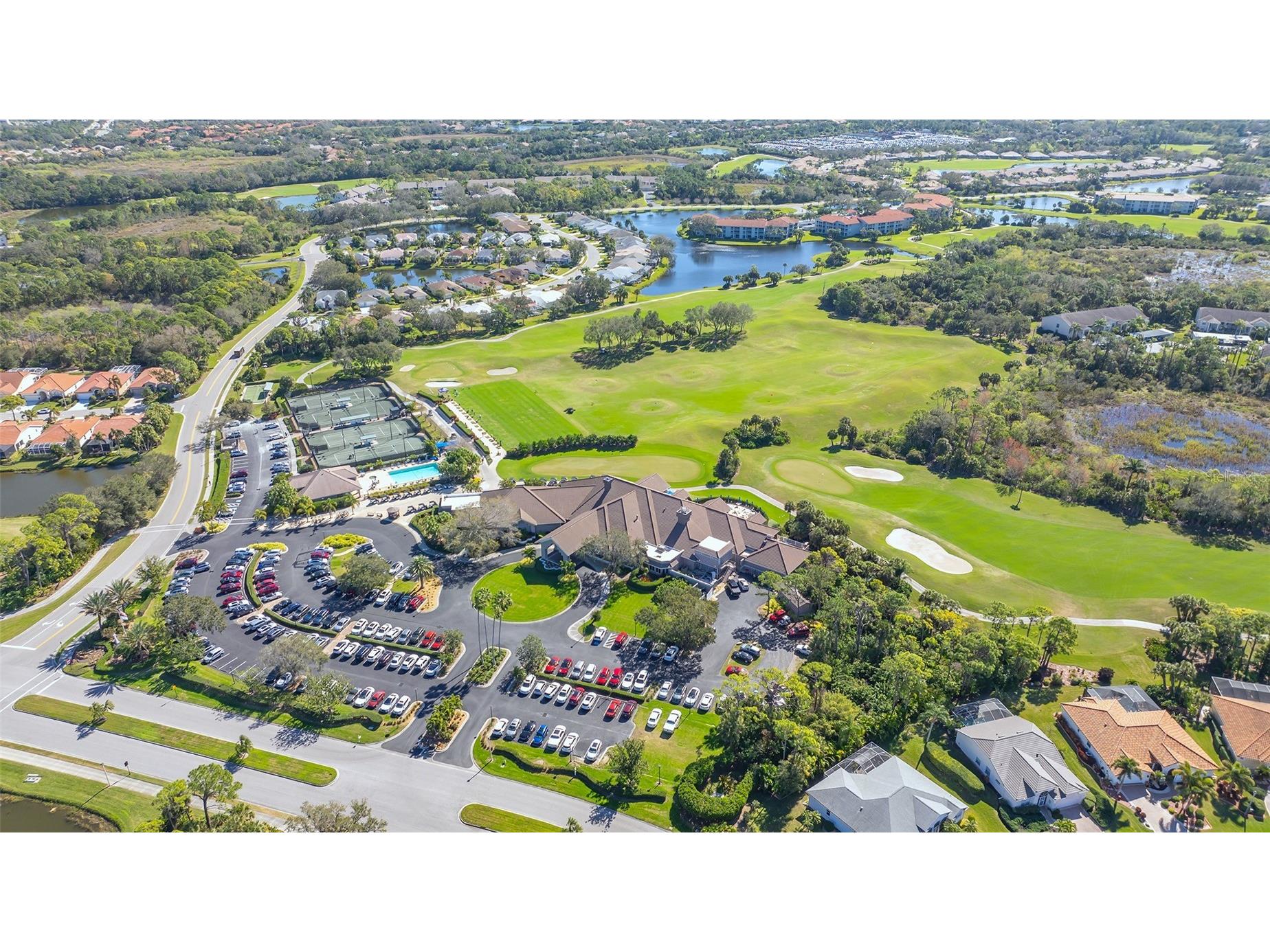9300 Clubside Circle #1306 Sarasota FL 34238 A4693443 image12