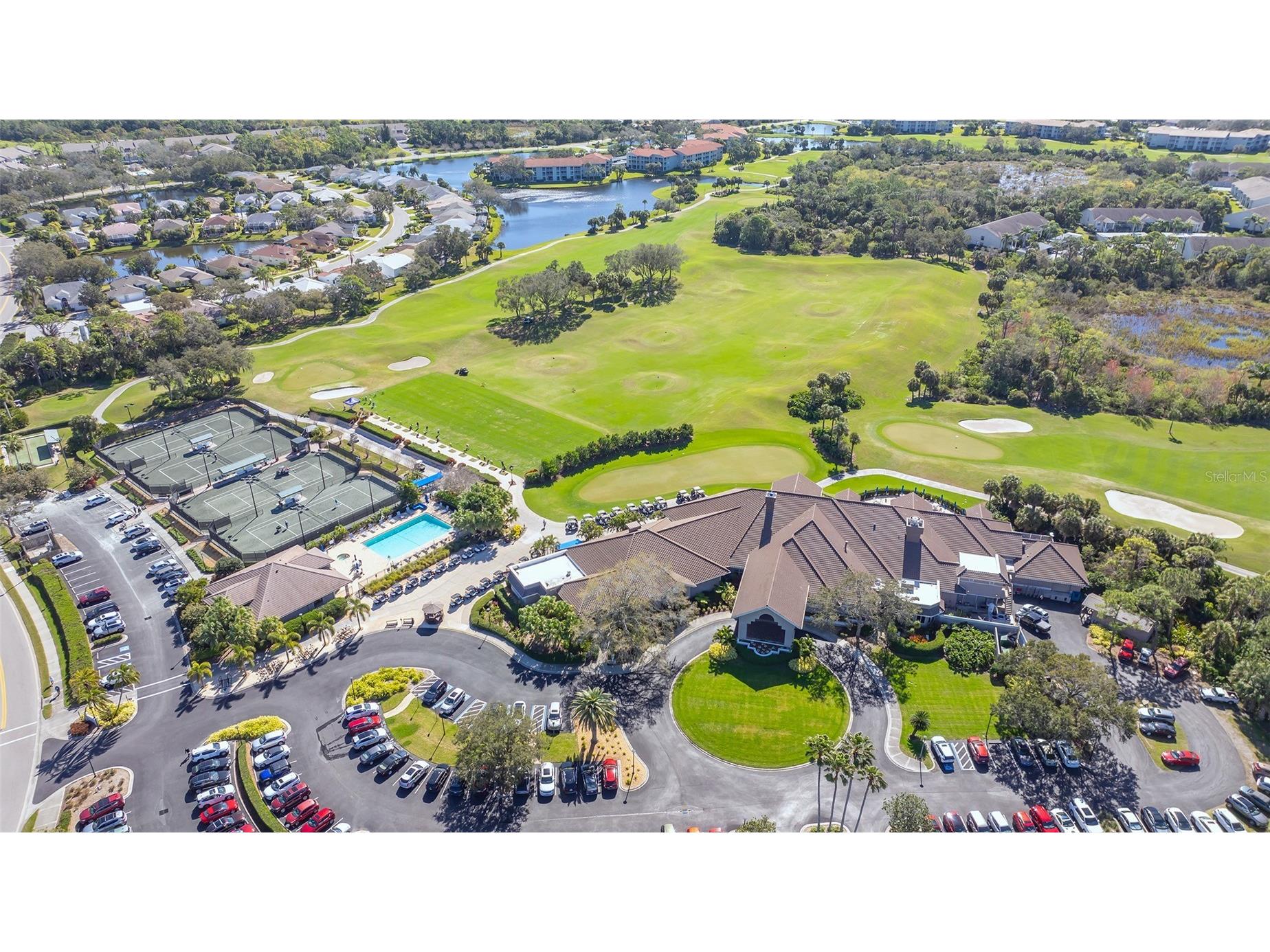 9300 Clubside Circle #1306 Sarasota FL 34238 A4693443 image13