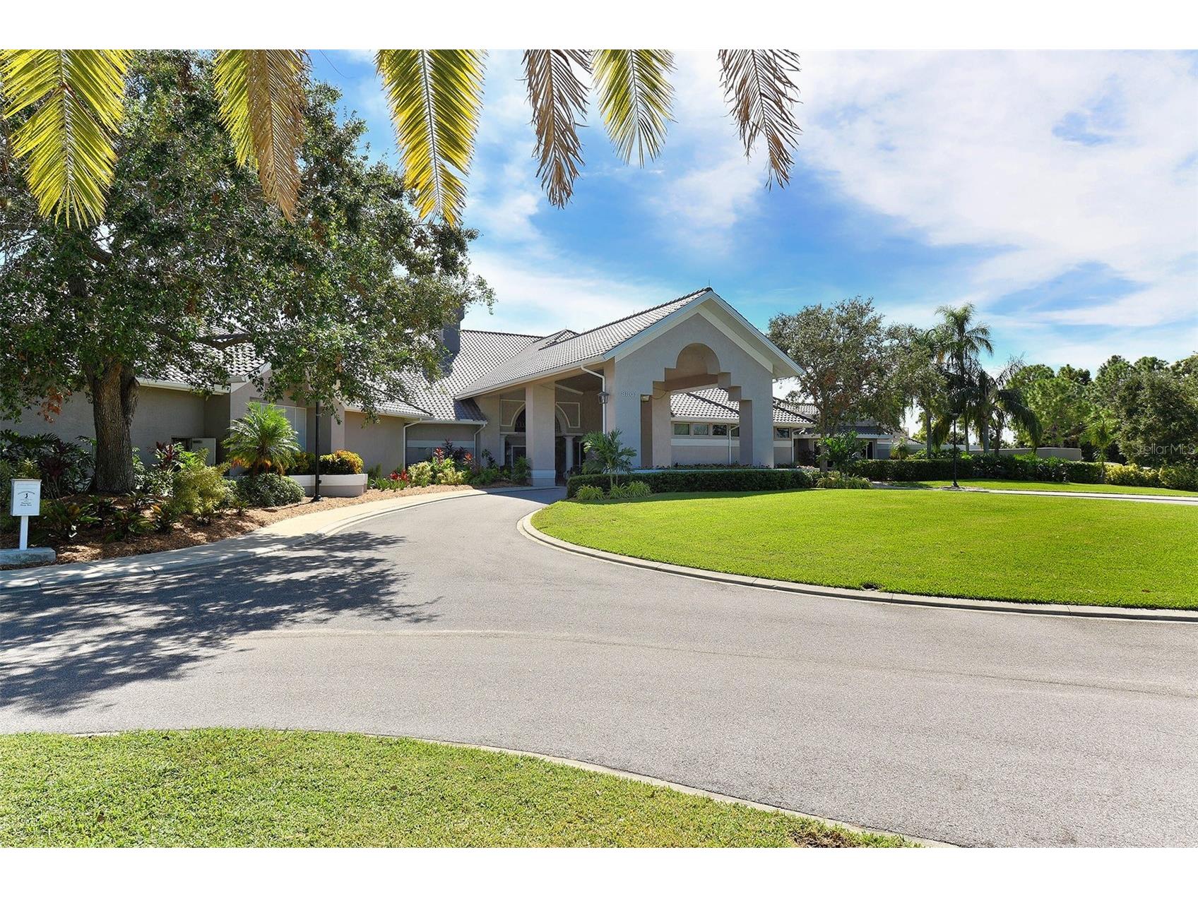 9300 Clubside Circle #1306 Sarasota FL 34238 A4693443 image16