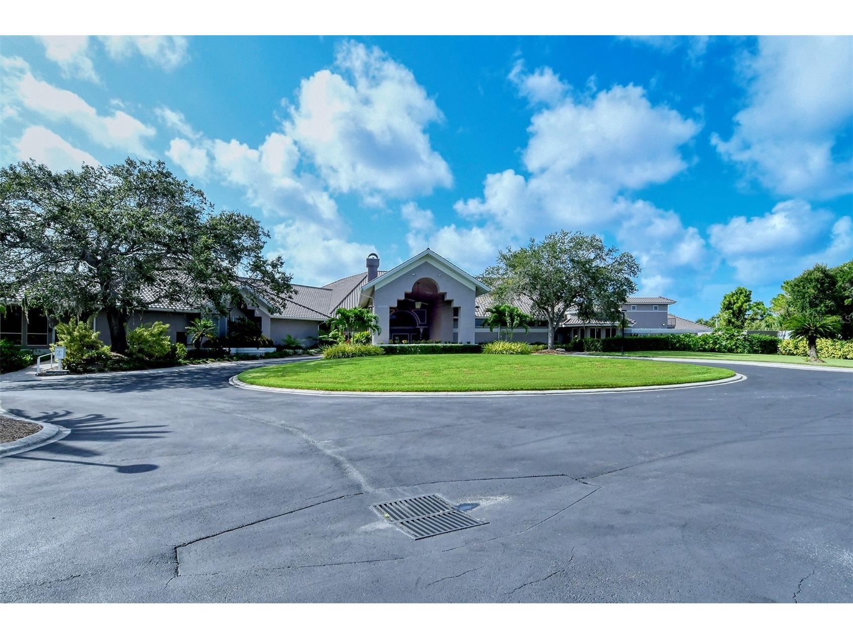 9300 Clubside Circle #1306 Sarasota FL 34238 A4693443 image17