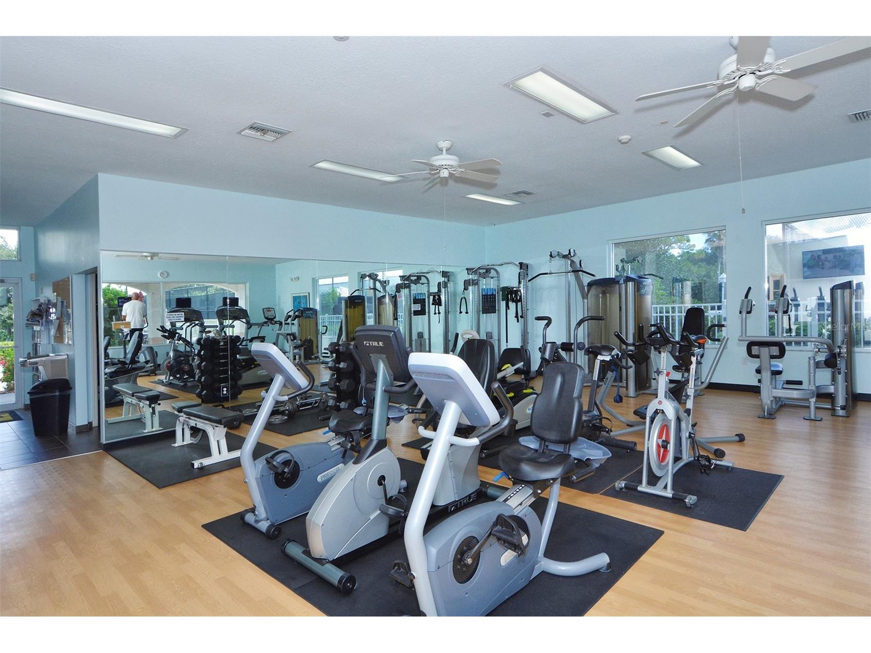 9300 Clubside Circle #1306 Sarasota FL 34238 A4693443 image45
