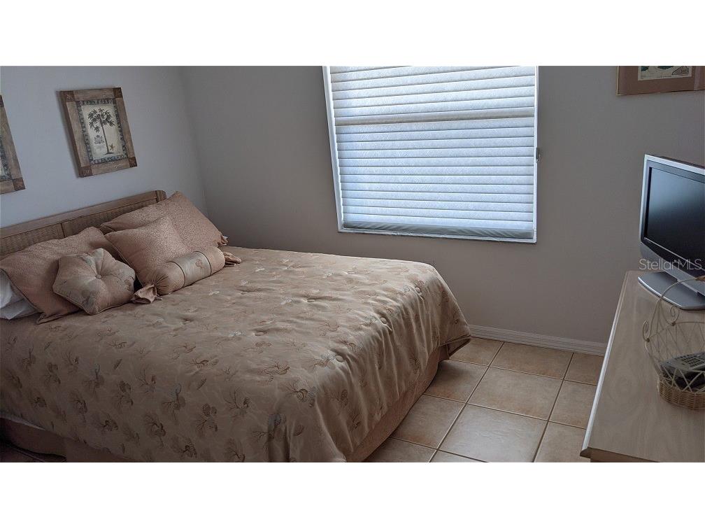 9300 Clubside Circle #1306 Sarasota FL 34238 A4693443 image7