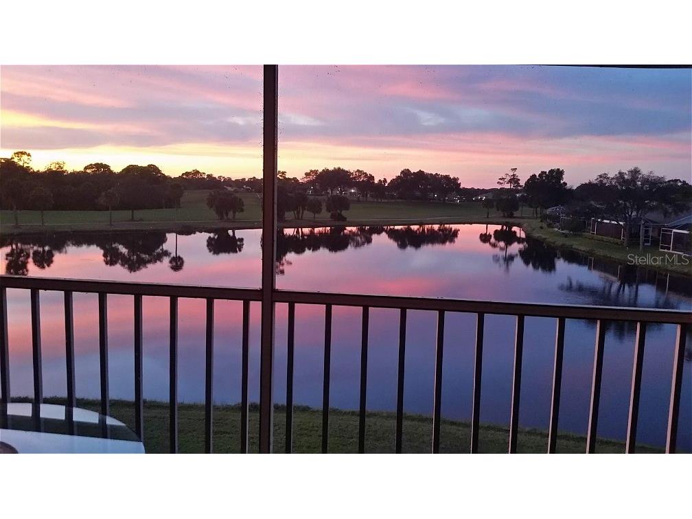 9300 Clubside Circle #1306 Sarasota FL 34238 A4693443 image9