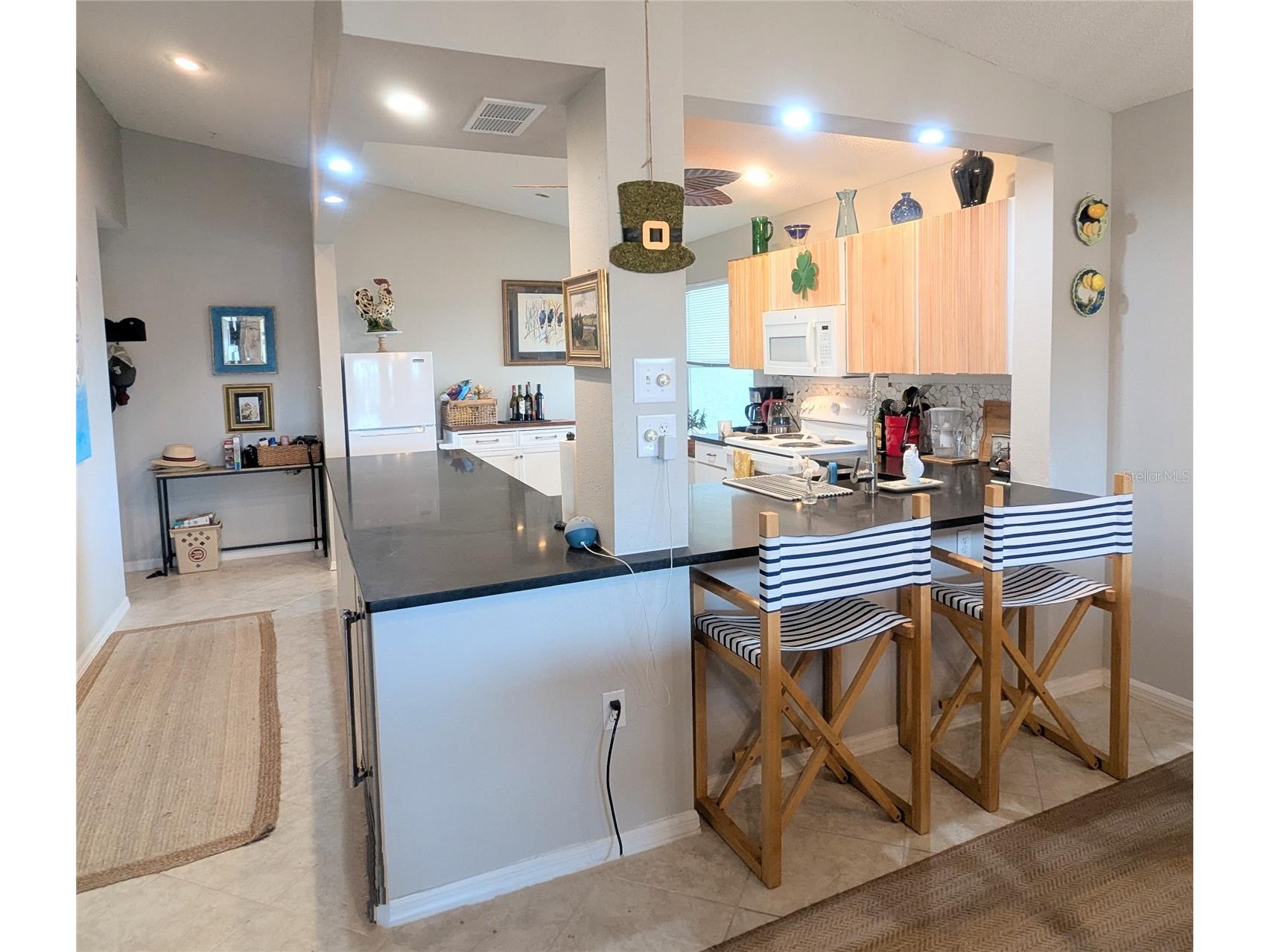 9300 Clubside Circle #1308 Sarasota FL 34238 A4691966 image12