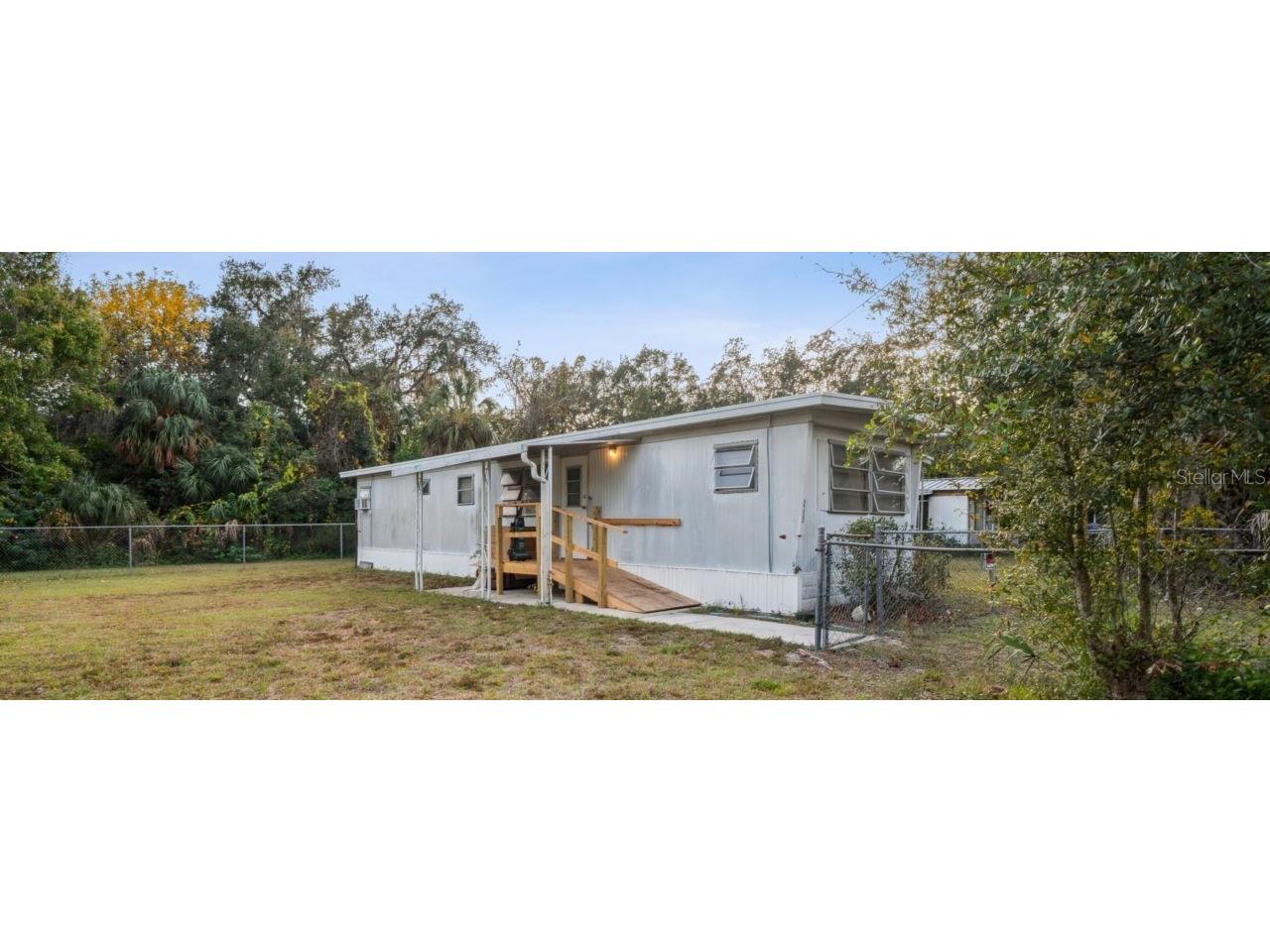 9300 Kiowa Dr New Port Richey FL 34654 W7884201 image1