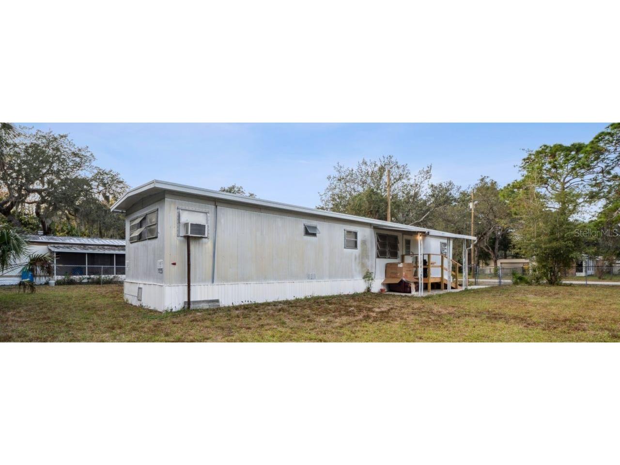 9300 Kiowa Dr New Port Richey FL 34654 W7884201 image3