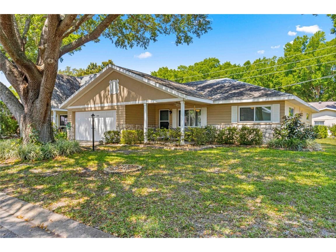 9300 SW 85th Terrace #E Ocala FL 34481 OM677452 image1