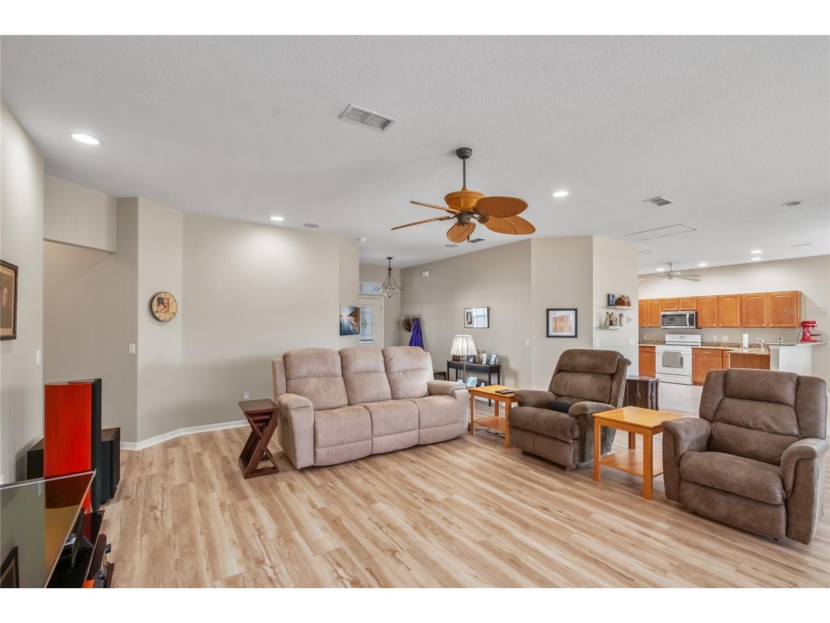 9300 SW 90th Street Ocala FL 34481 OM718002 image16
