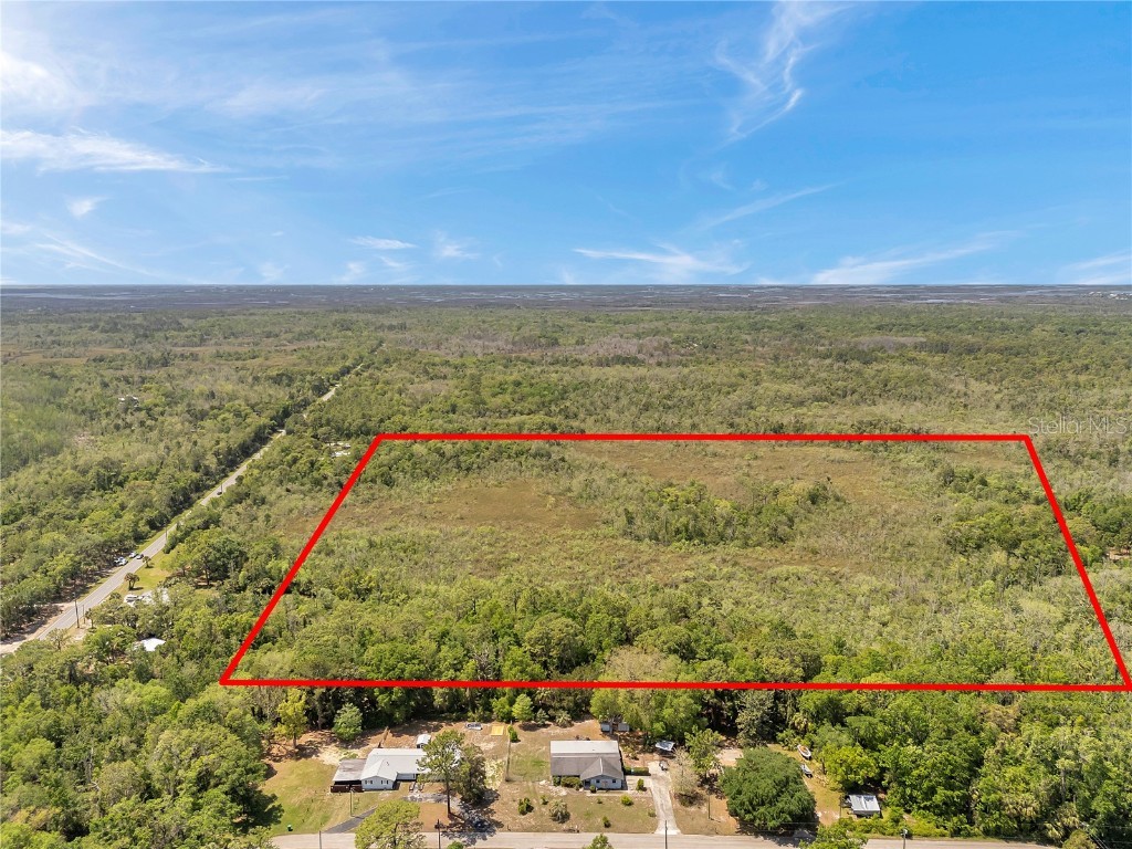 9300 W Wisteria Lane Crystal River FL 34429 TB8372409 image1