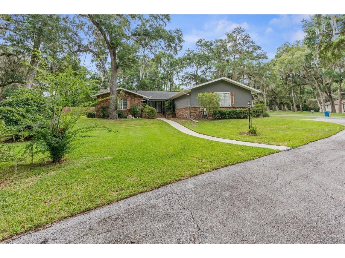 9300 Wallien Drive Brooksville FL 34601 W7865750 image1