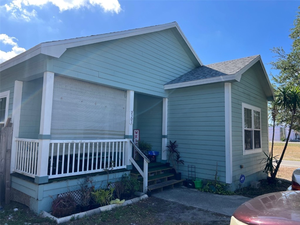 9301 N 20th Street Tampa FL 33612 W7854520 image1