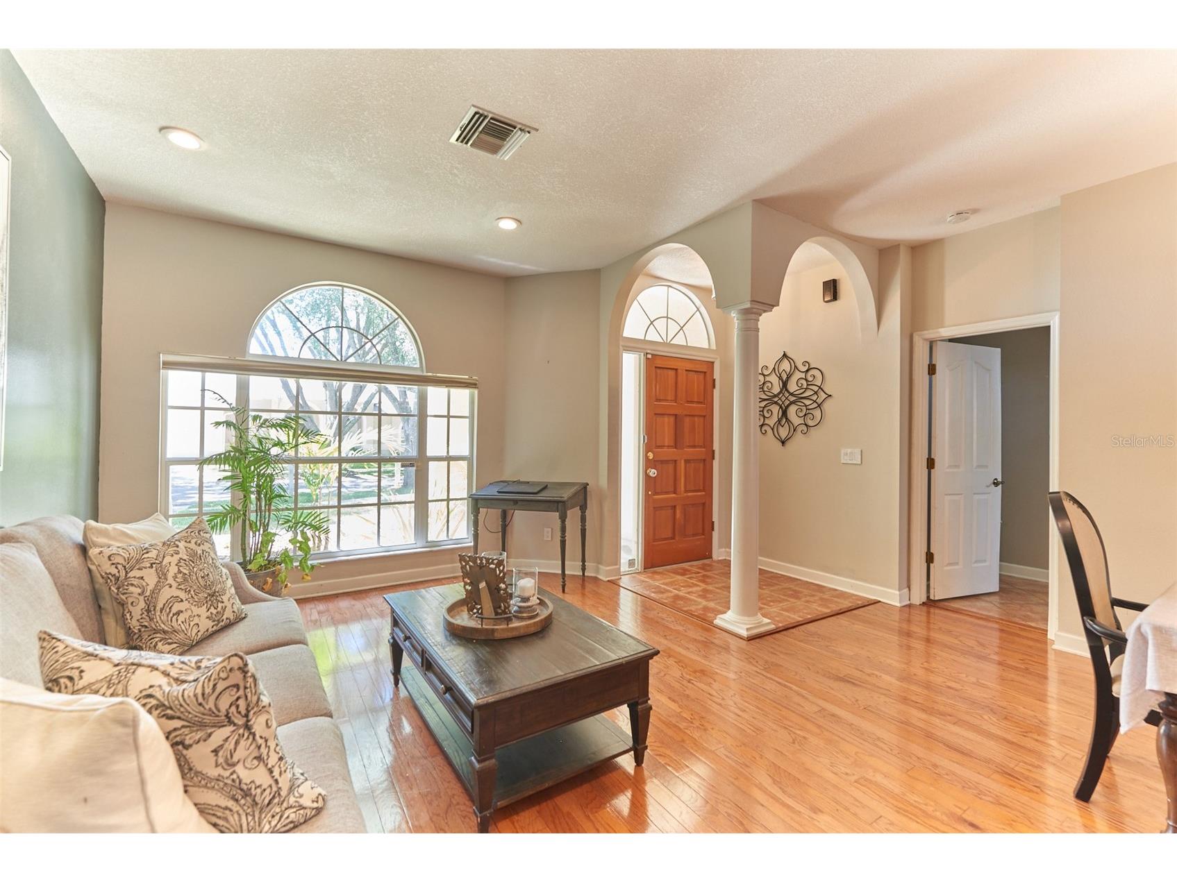 9302 Heritage Oak Court Tampa FL 33647 TB8503134 image5